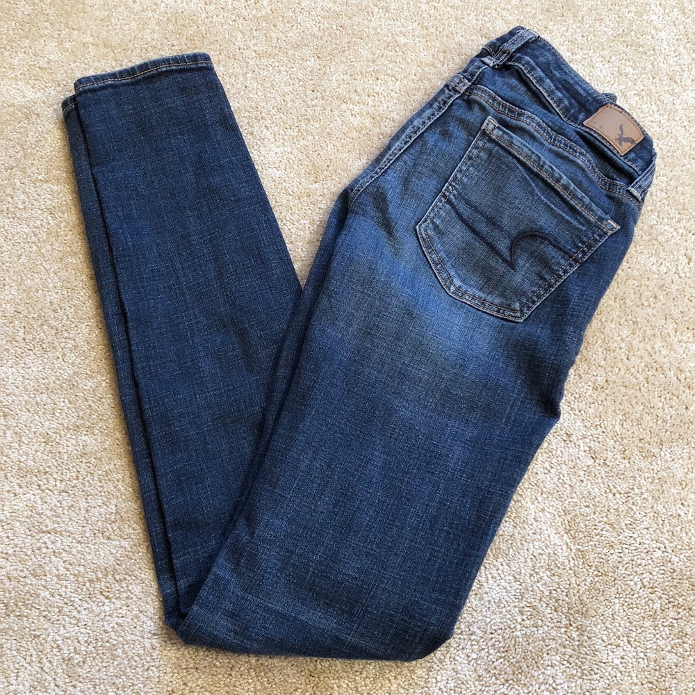 American Eagle | Dark Wash Super Stretch Jeggings